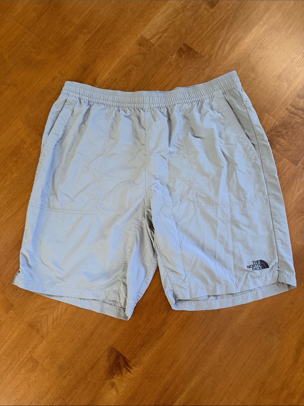 THE NORTH FACE Flash-Dry Gray Short